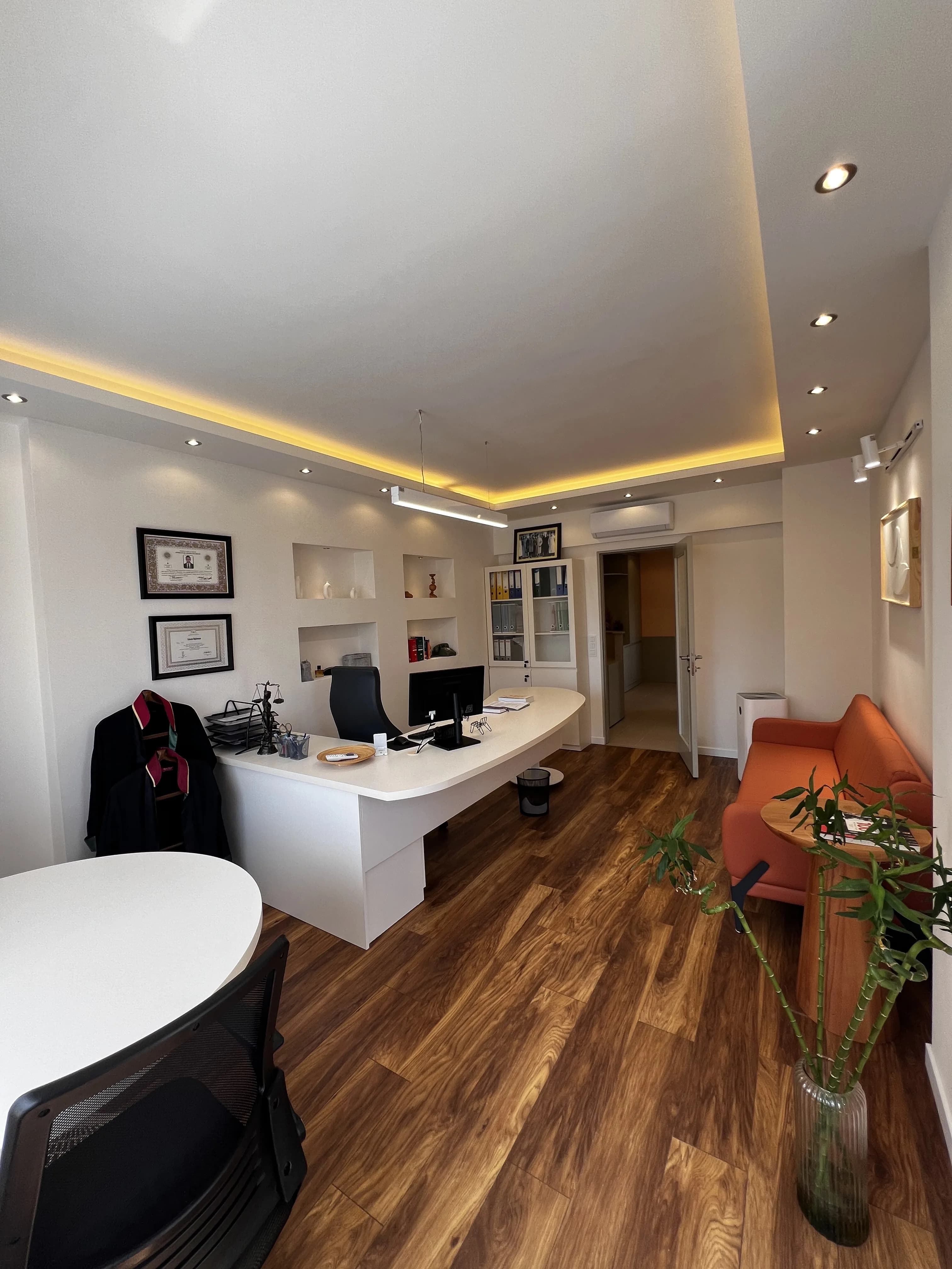 Mona Hukuk Ofisi Mobilyaları - fotograf 6