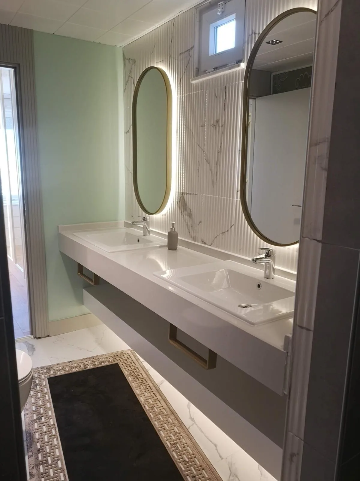 Yatak Odası Mobilyaları - fotograf 24